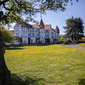 Links Country Park Hotel